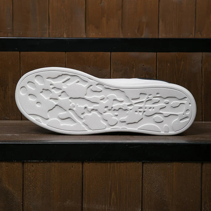 Damen Leder-Sneaker in Weiß – Leicht, Bequem & Vielseitig | Stilvolle Alltagsschuhe für Freizeit & Stadt