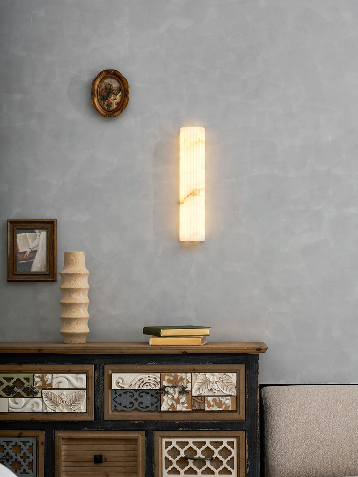 Luz de Pared LED Vertical Acanalada – Lámpara Decorativa de Interior