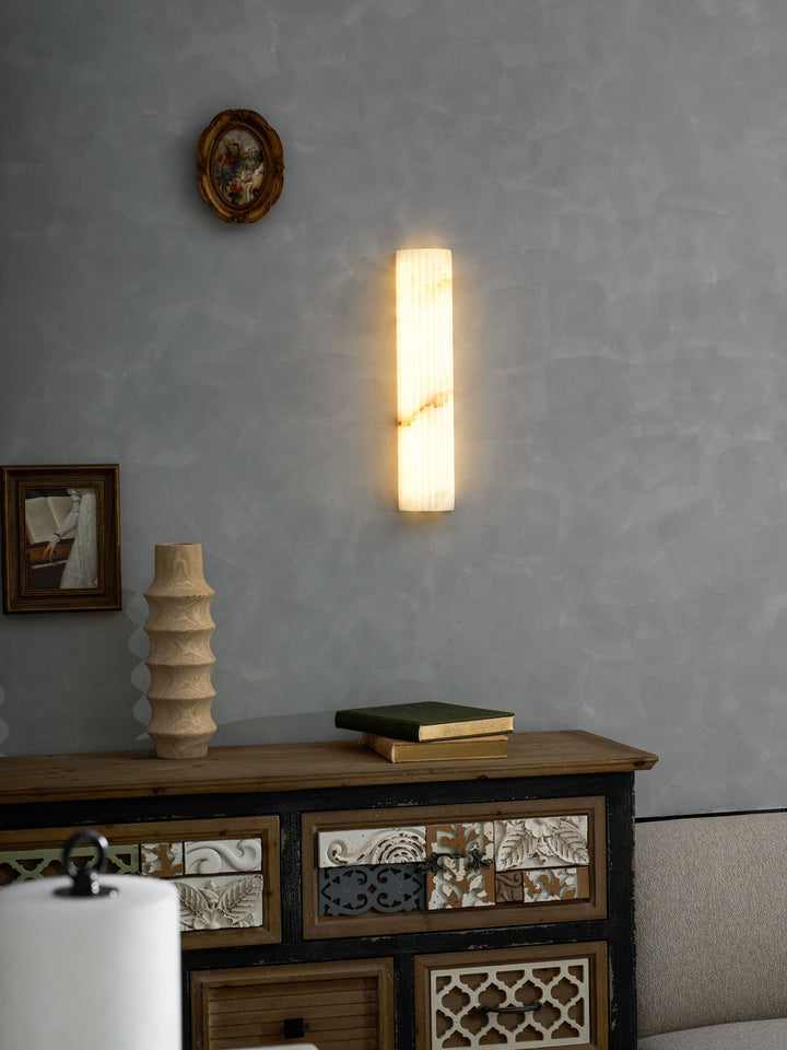 Luz de Pared LED Vertical Acanalada – Lámpara Decorativa de Interior