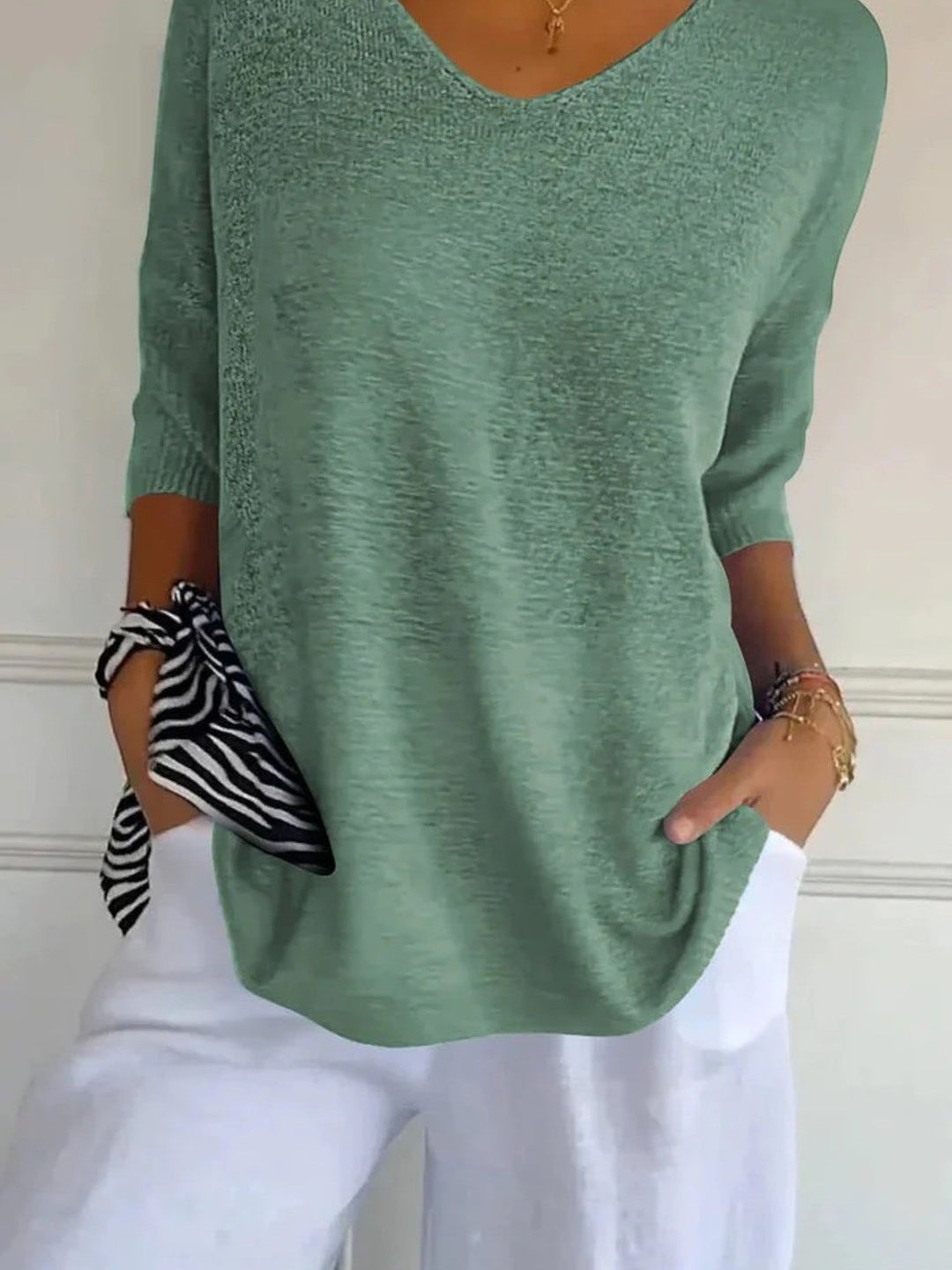Manon | Bequemes Stricktop Mit V-ausschnitt Für Damen