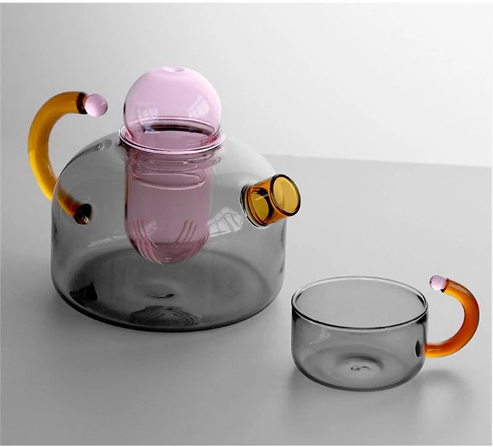Contemporary Teapot with Matching Mugs Sleek Everyday Tea Set
