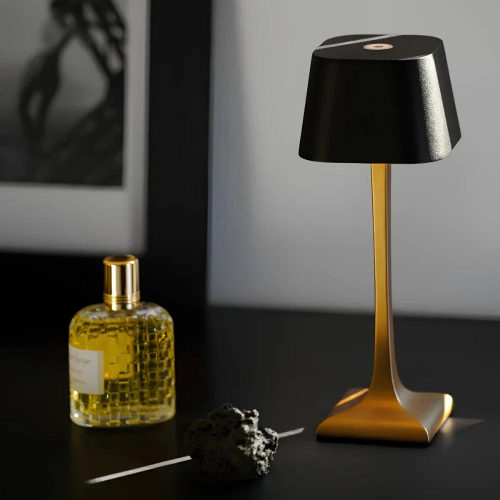 Cordless Dimmable Table Lamp with 16H Battery Life