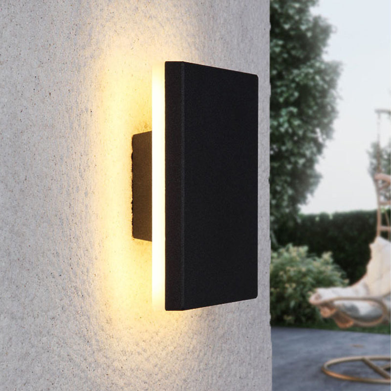Outdoor Wall Light Dual Uplight And Downlight LED Design