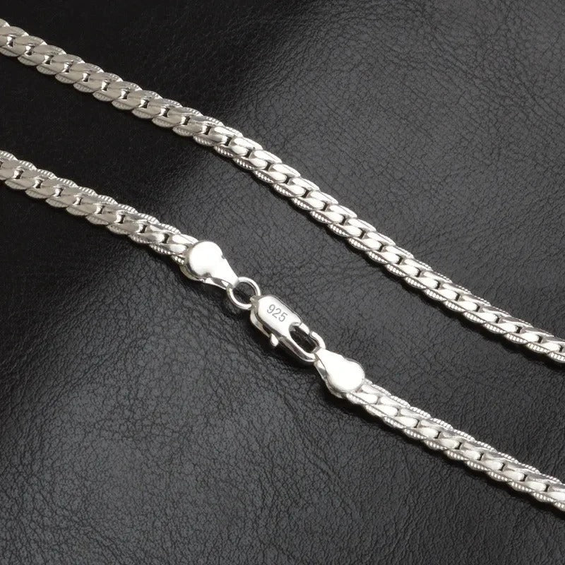 Sterling Silber Halskette – Elegantes Design mit Glückssymbol | Hochwertig, Zeitlos & Perfekt als Geschenk