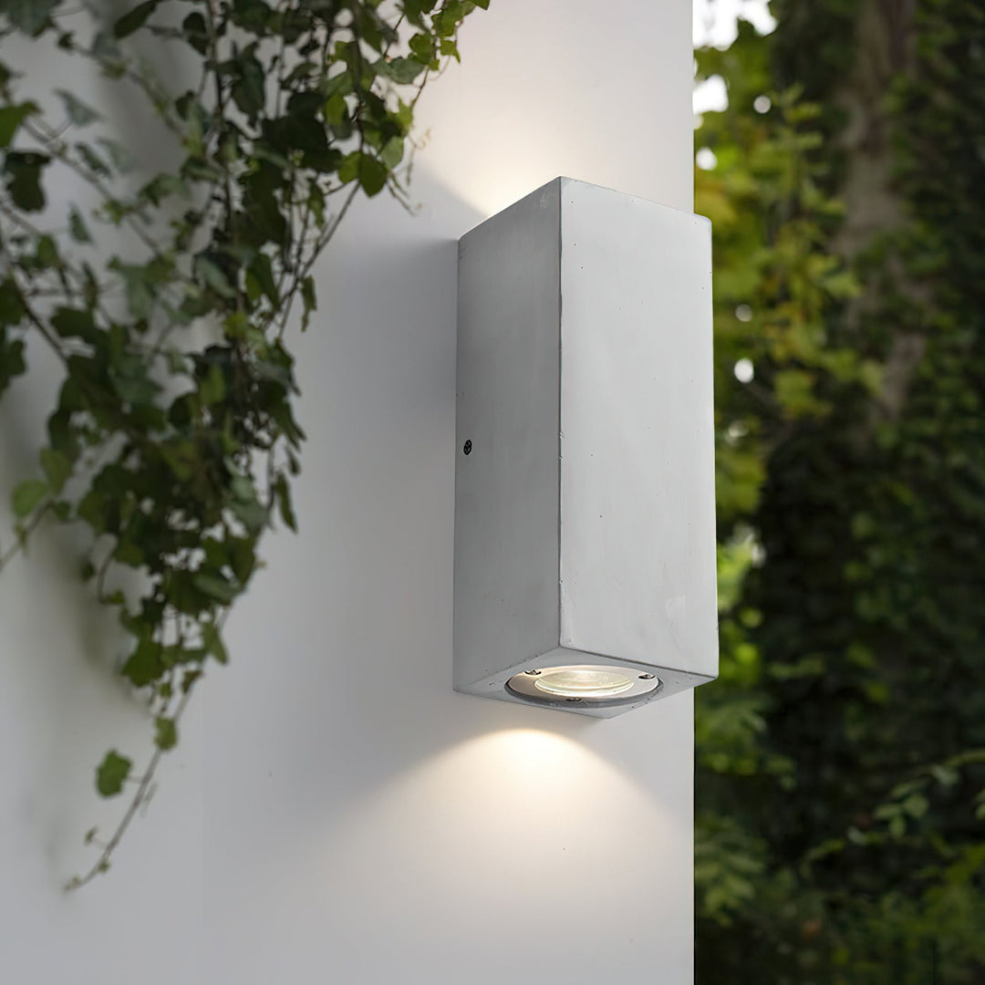 Axis Outdoor Lamp