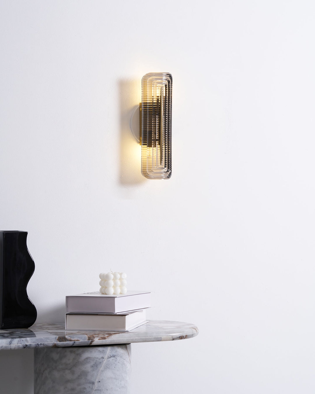 Textured Glass Modern Wall Light in Brass Finish