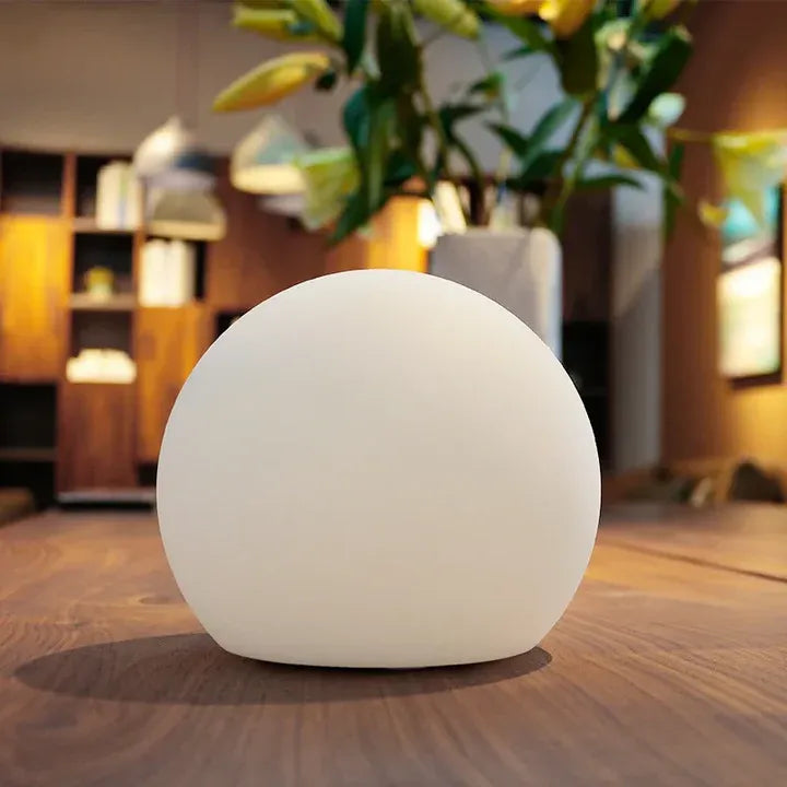 Kugelförmige LED-Tischlampe – Dynamischer Farbwechsel & Stimmungslicht | Perfekt für Wohnzimmer, Schlafzimmer & Entspannung
