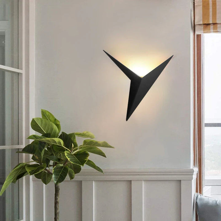 Contemporary LED Wall Light – Geometric Accent Lamp