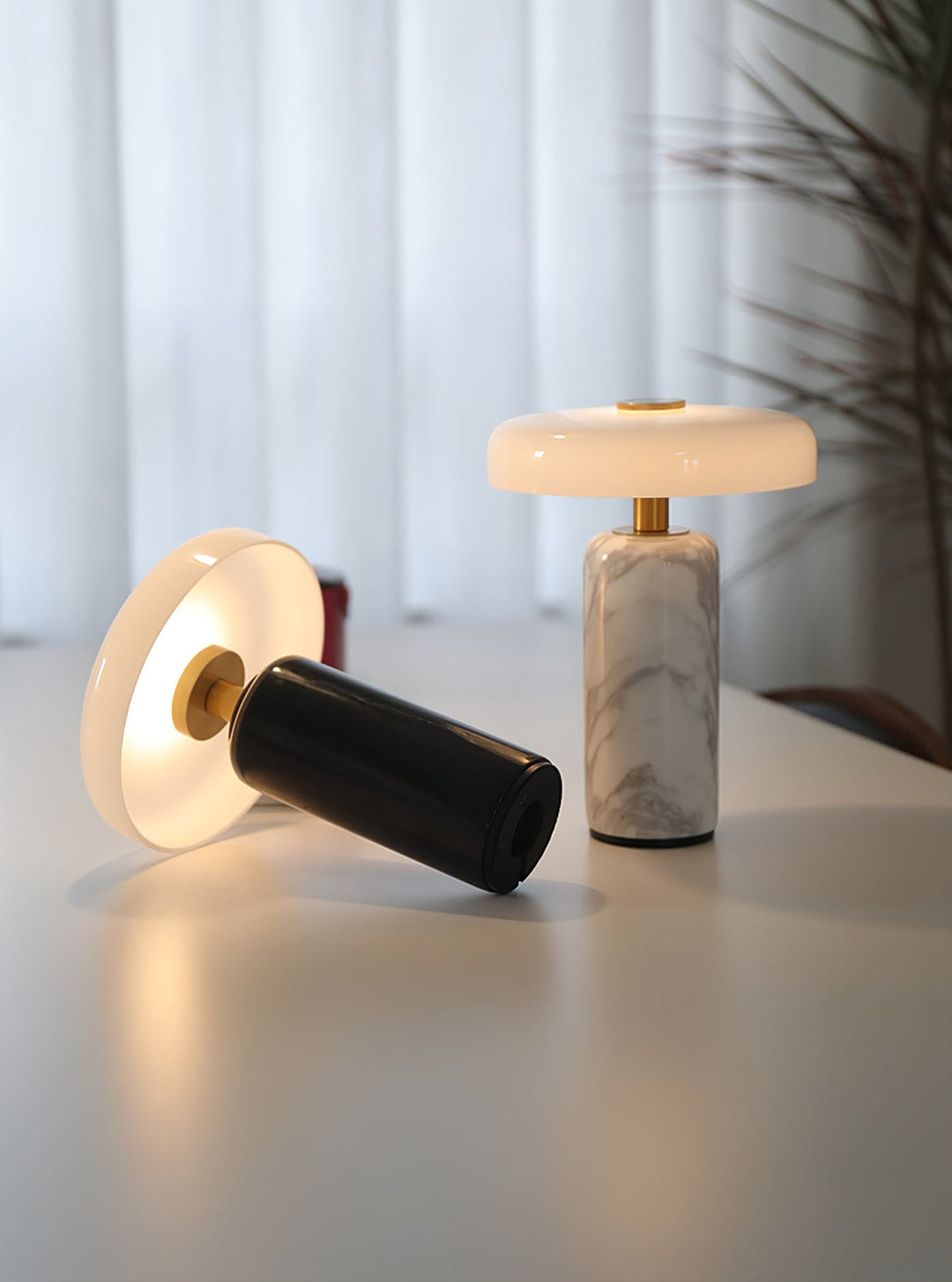 LED-Tischlampen mit Touch-Steuerung und Marmor-Effekt-Basis