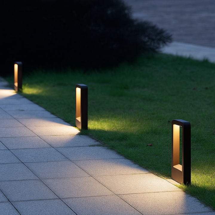 Motion Sensor Outdoor LED Light Cordless Pathway Illumination
