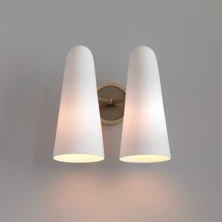 Lámpara de Pared Montclair de Latón