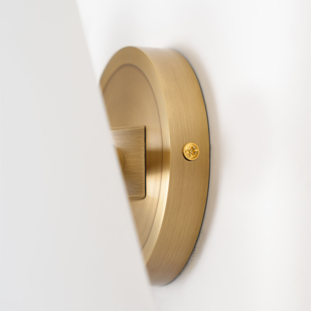 Lámpara de Pared Montclair de Latón