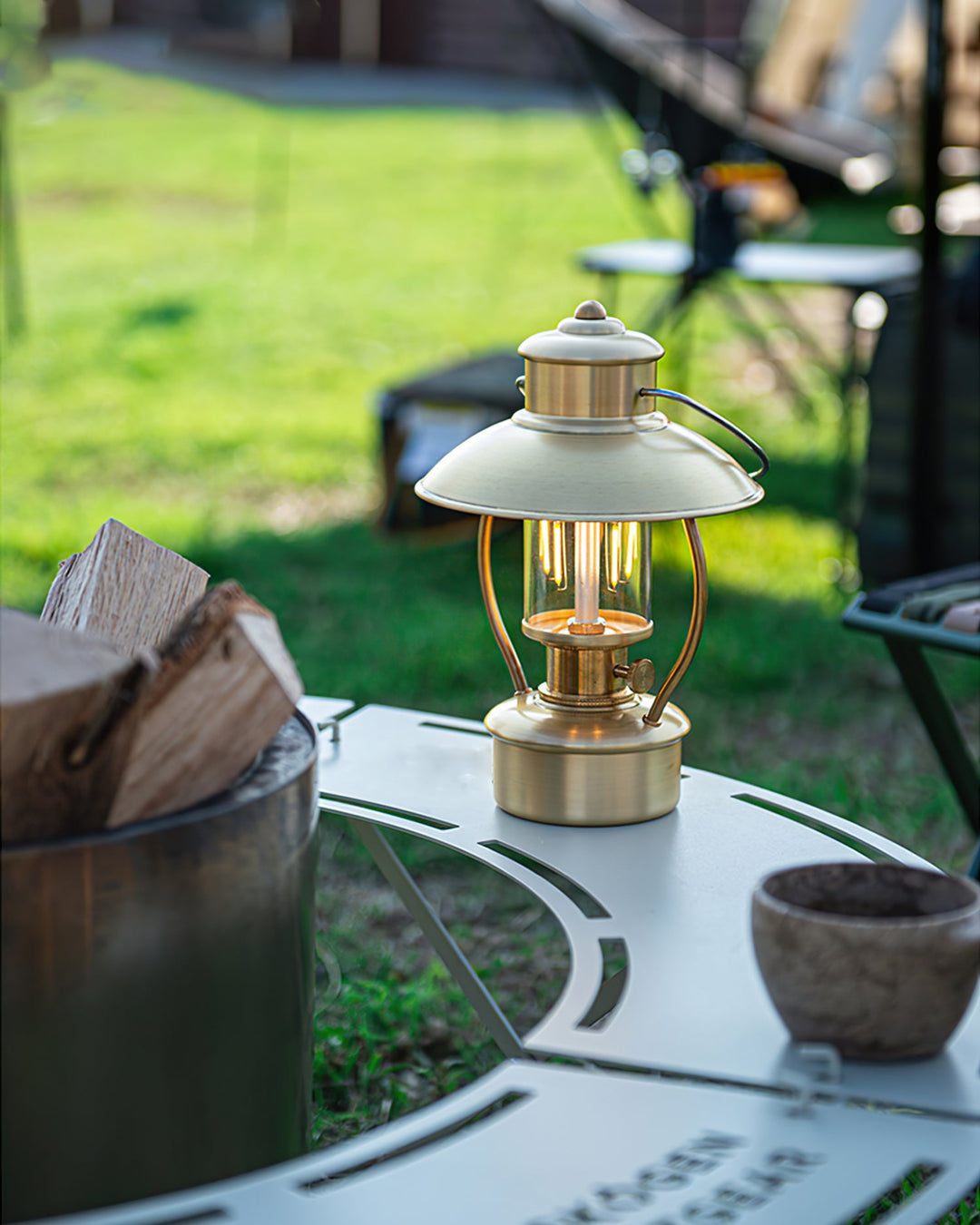 Luma Outdoor Lamp