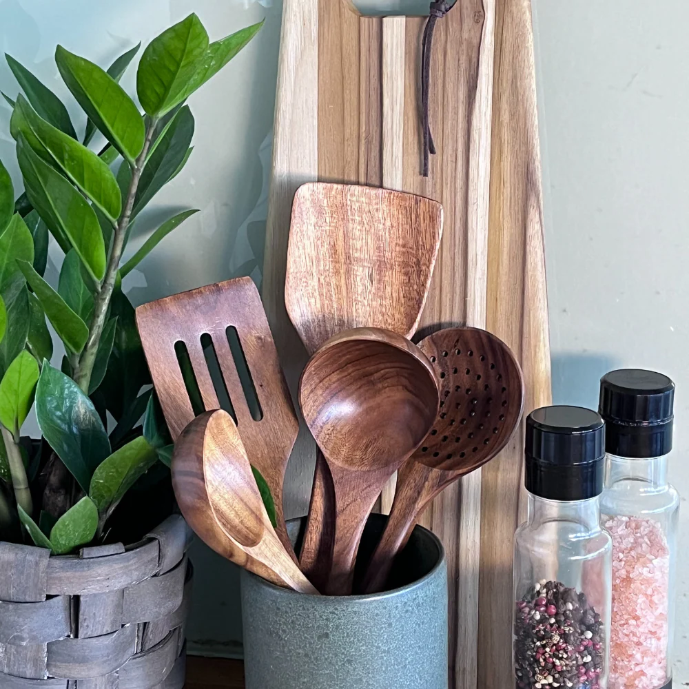 5-teiliges Küchenutensilien-Set aus Holz – Rustikal, Umweltfreundlich & Langlebig | Perfekt für stilvolles & nachhaltiges Kochen