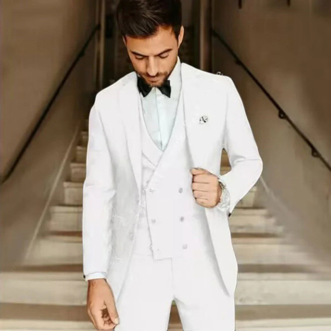 Étienne | Eleganter 3-teiliger Anzug Mit Fliege Für Herren