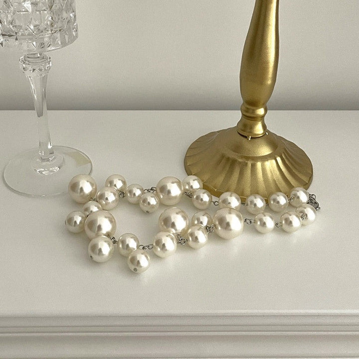 Elegante Perlenkette – Klassisch & Atemberaubend für besondere Anlässe | Zeitloses Schmuckstück mit edlem Glanz