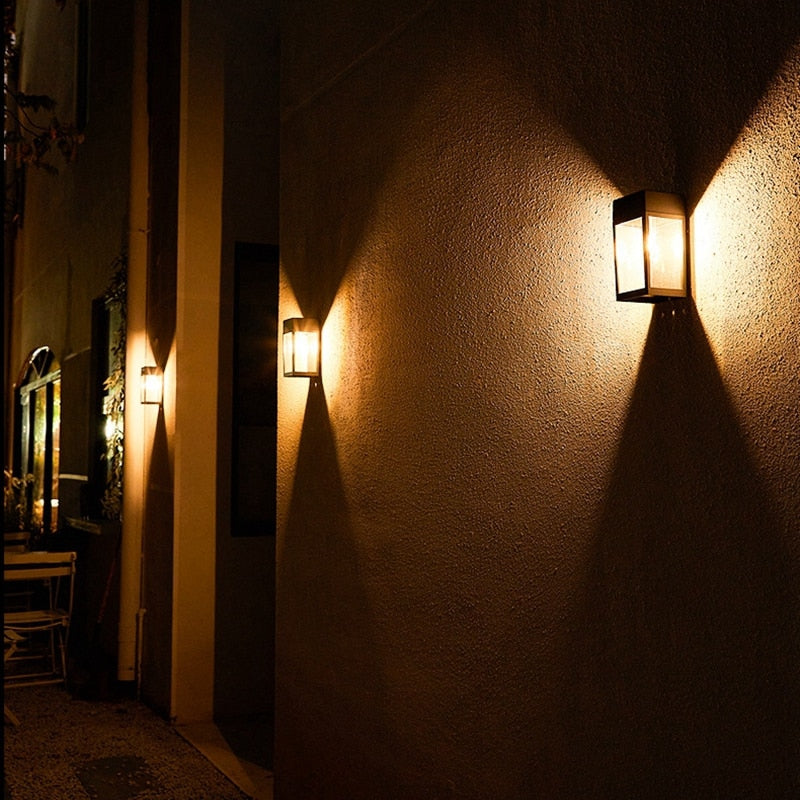 Solar Outdoor Wall Lamp with Auto Sensor