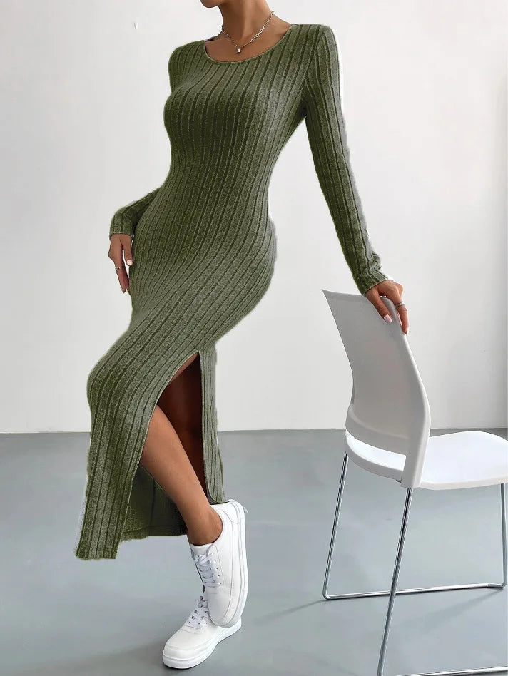 Gestricktes Midikleid Mit Langen Ärmeln | Seitenschlitz