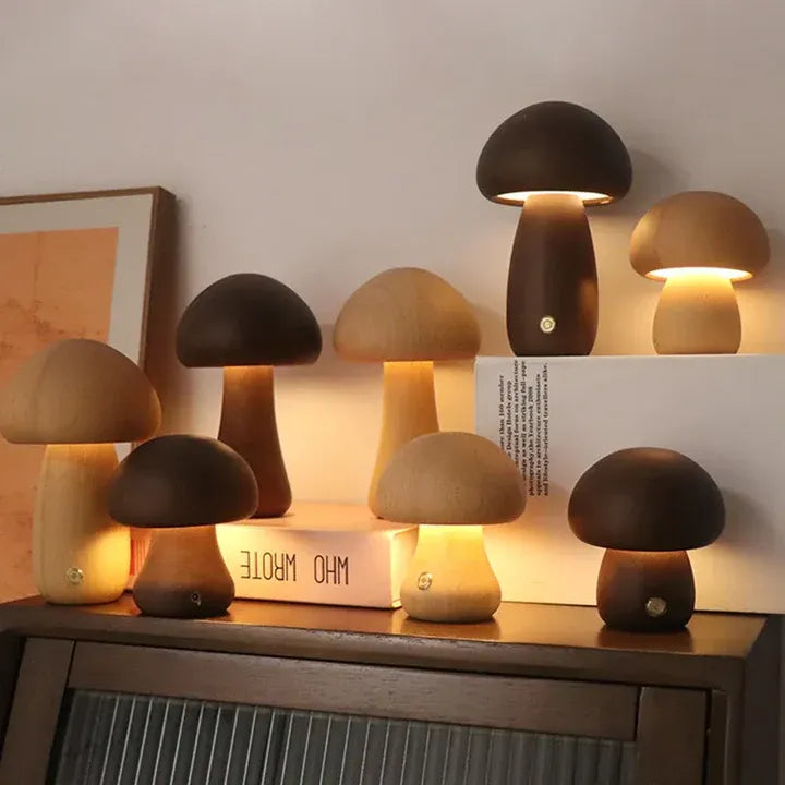 Pilz-Tischlampe aus Holz – Mystisch, Natürlich & Stimmungsvolles Licht | Dekorative Leuchte für Schlafzimmer, Wohnzimmer & Kinderzimmer