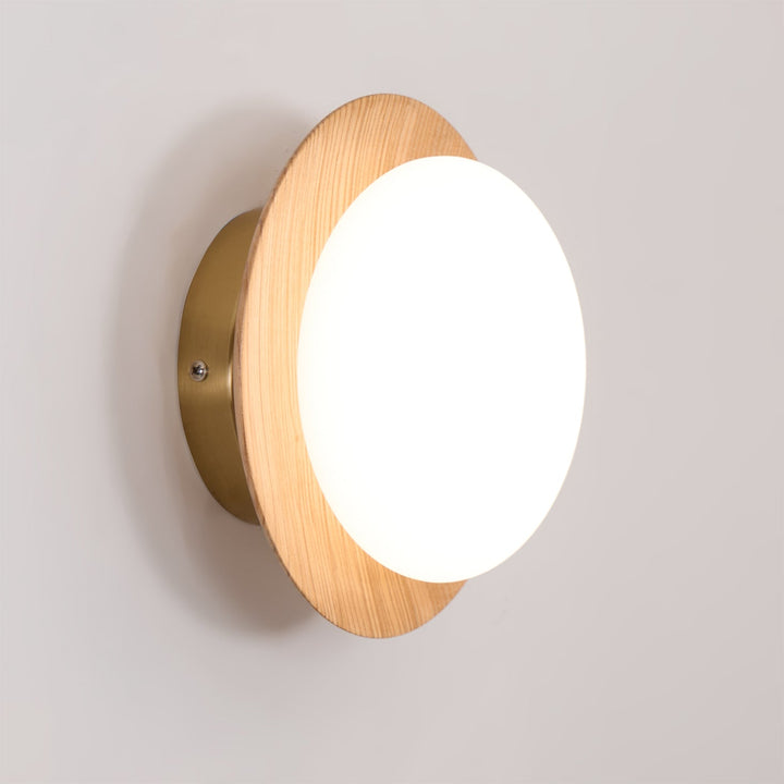 Natura Orb Holz-Wandleuchte