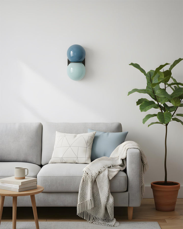 Luz de Pared Contemporánea con Globos Apilados