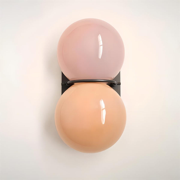Luz de Pared Contemporánea con Globos Apilados