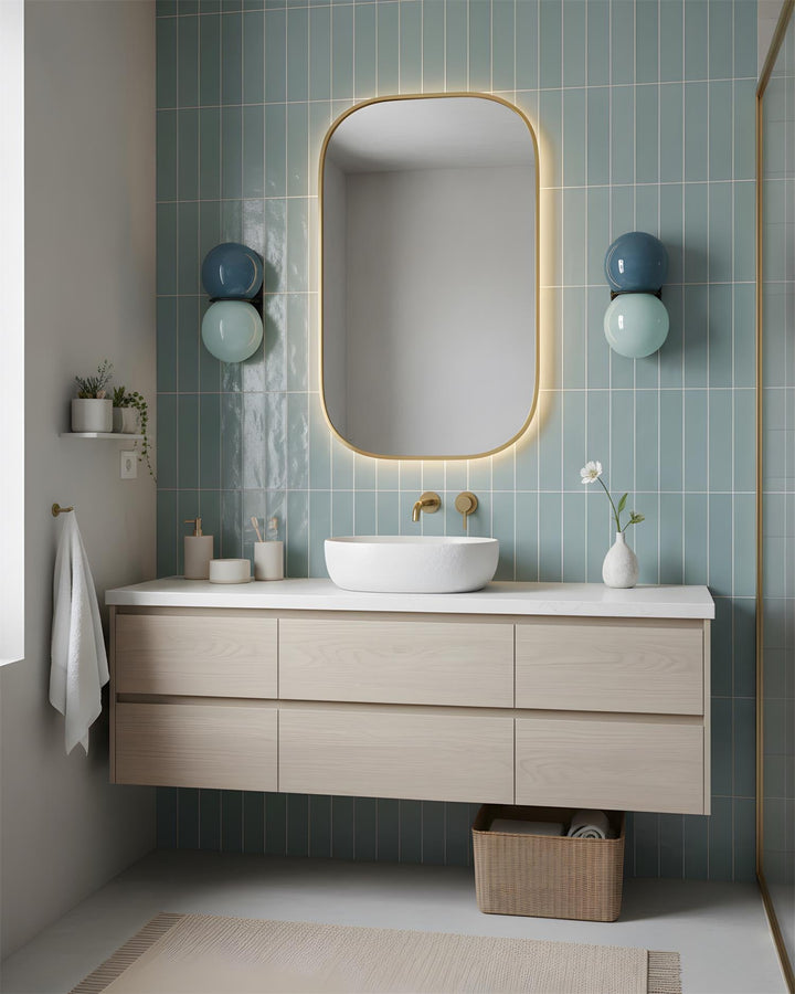 Luz de Pared Contemporánea con Globos Apilados