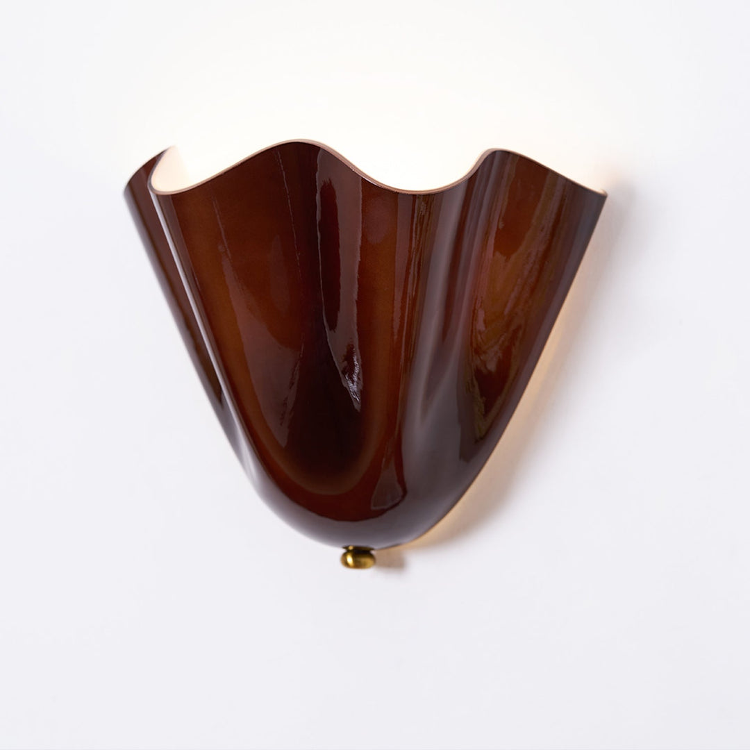 Sculpted Petal Wall Light – Modern Indoor Sconce