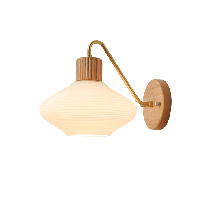 Nordica trä- och glasvägglampa