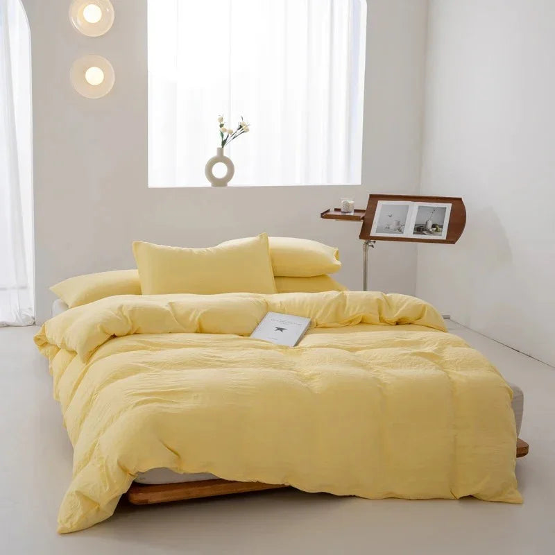 3 Piece Bed Set with Classic Quilt Cover Design