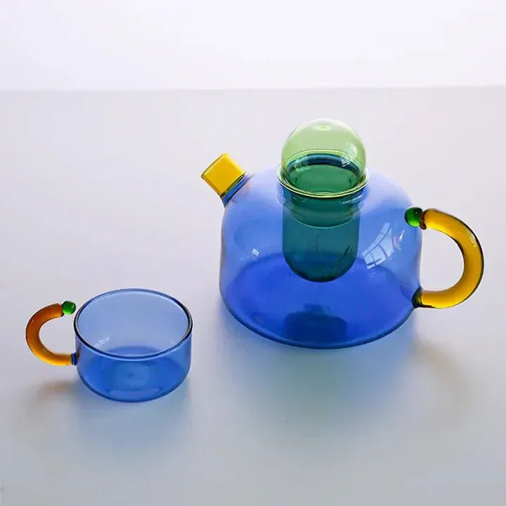Transparenter Wasserkocher mit Tassen – Stilvolles Set mit kontrastierenden Farben | Ideal zum stilvollen Brühen & Servieren von Tee oder Kaffee