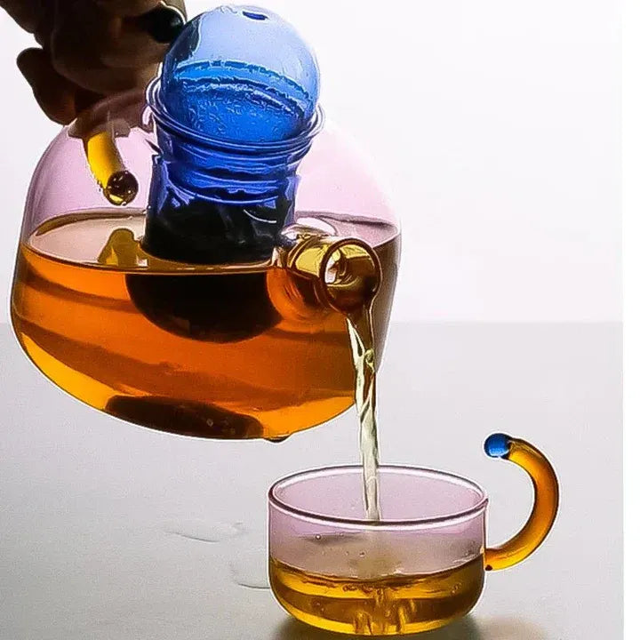 Transparenter Wasserkocher mit Tassen – Stilvolles Set mit kontrastierenden Farben | Ideal zum stilvollen Brühen & Servieren von Tee oder Kaffee
