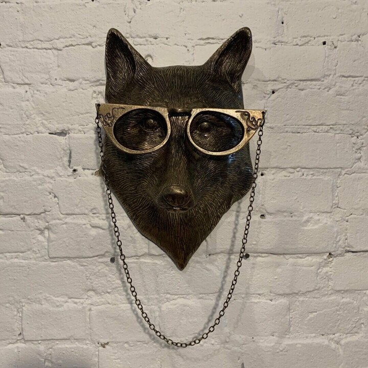 Deer Head Wall Decoration with Textured Antlers