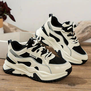 Damen-Sneaker mit hoher Sohle im modernen Design - Sara