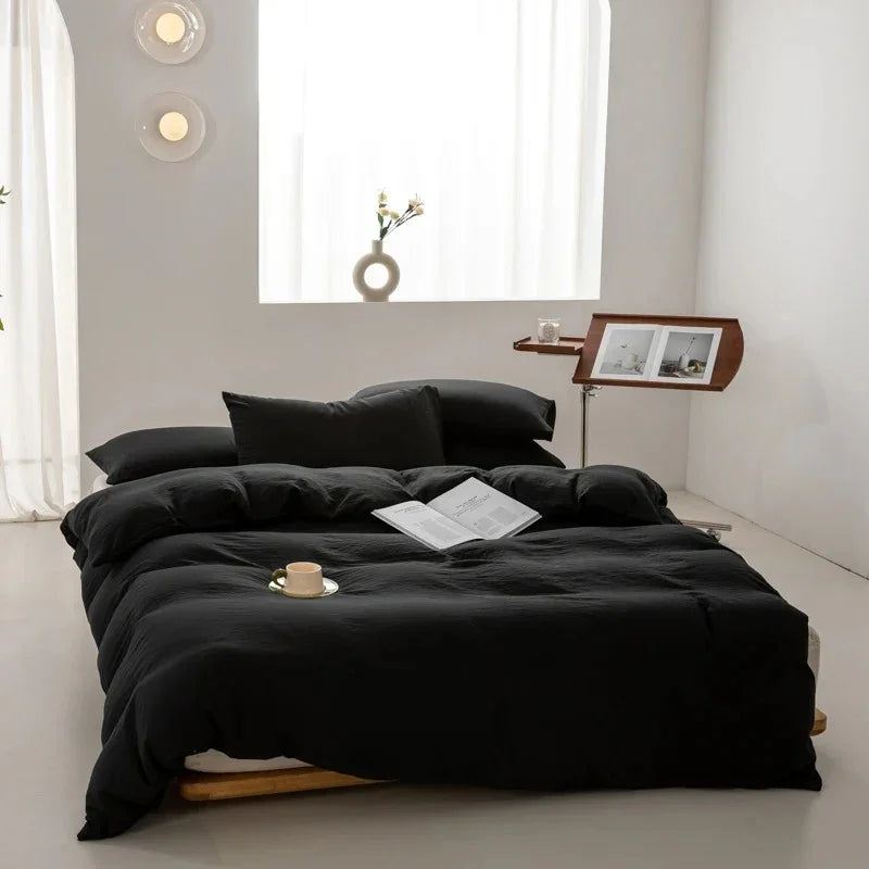 3 Piece Bed Set with Classic Quilt Cover Design