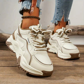 Damen-Sneaker mit hoher Sohle im modernen Design - Sara