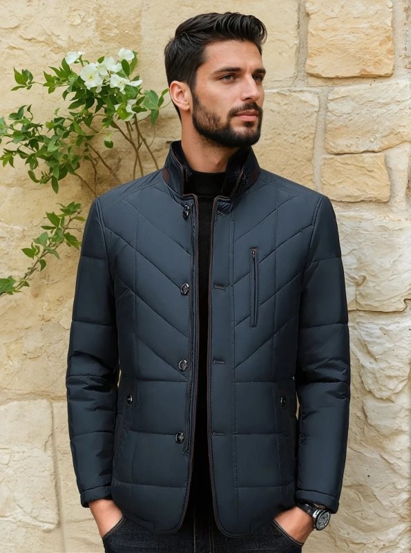 Stylische Steppjacke Mit Pelzkragen Für Herren | Winter