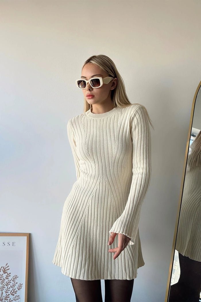 Stylisches Strickkleid Mit Rundhalsausschnitt | Winter