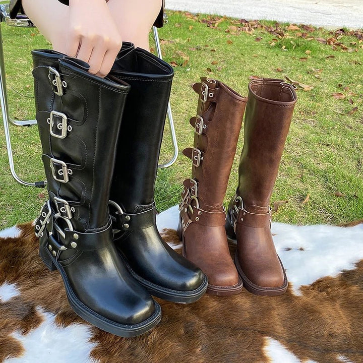 Stylische Schnallenstiefel Mit Blockabsatz | Winter