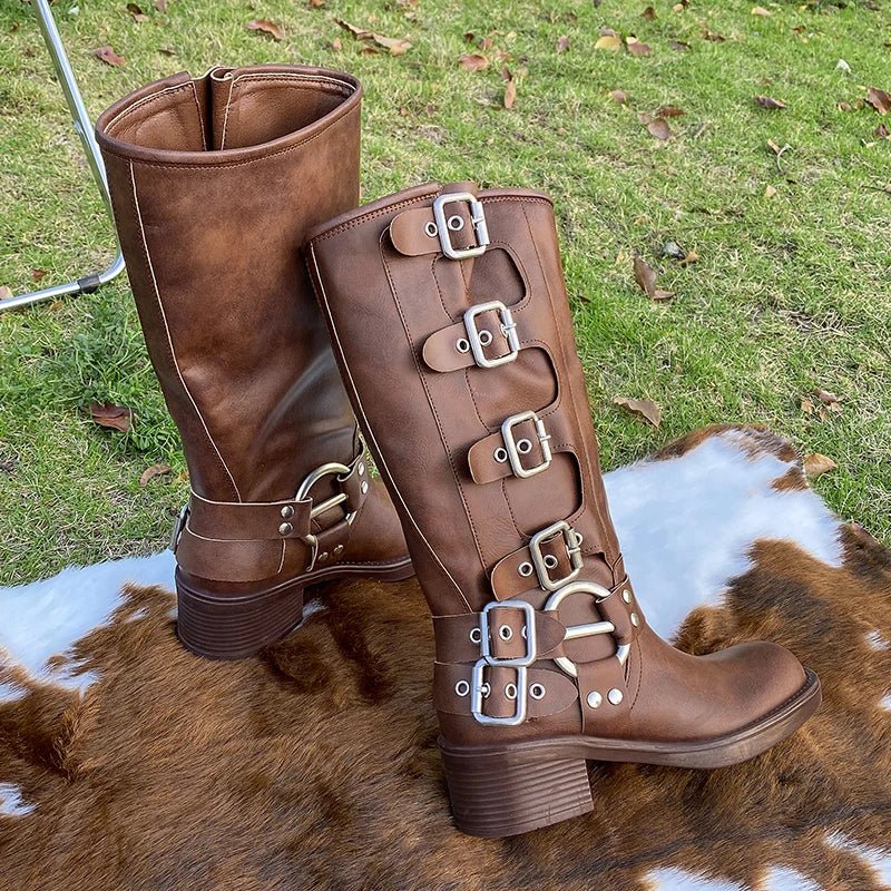 Stylische Schnallenstiefel Mit Blockabsatz | Winter
