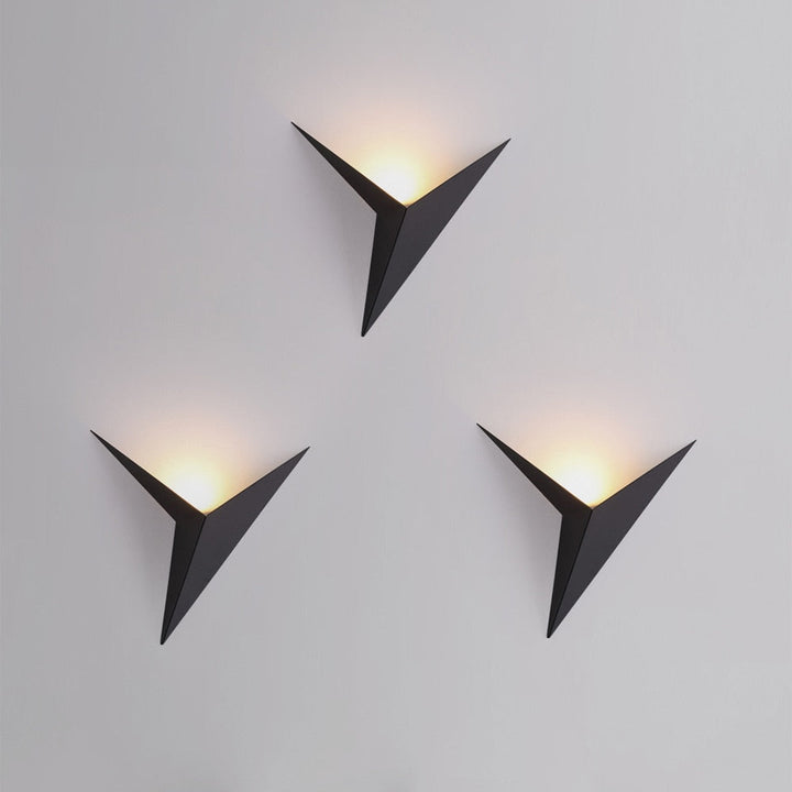 Contemporary LED Wall Light – Geometric Accent Lamp