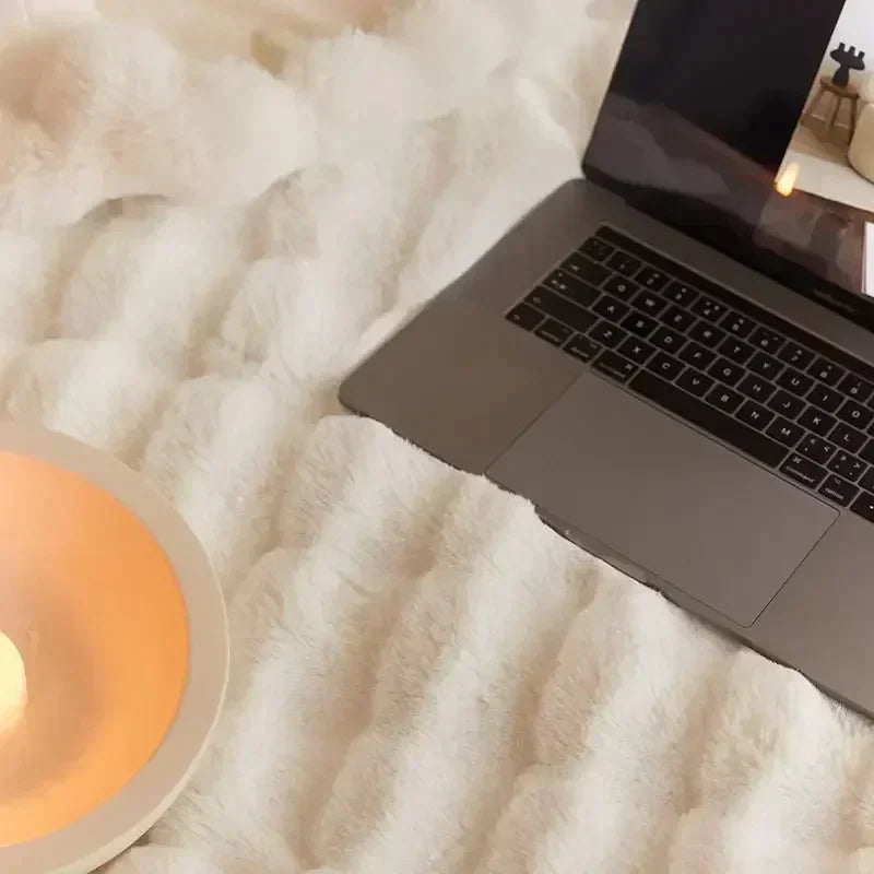 Cozy Throw Blanket Lightweight Comfort for Sofa, Bed and Travel