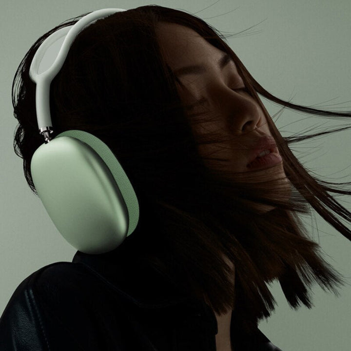 Noise Isolating Bluetooth Headphones – 40 Hour Playtime