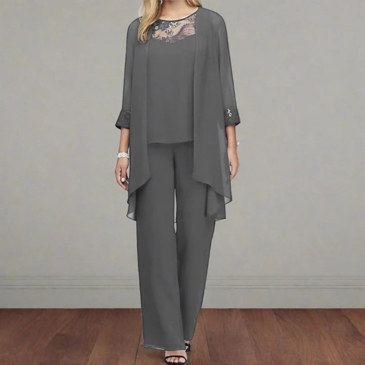 Elegantes Dreiteiliges Set Für Damen